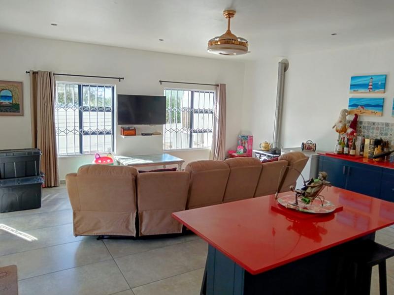 4 Bedroom Property for Sale in Dwarskersbos Western Cape